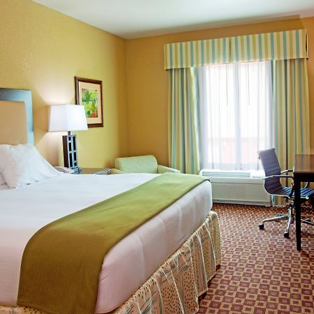 Holiday Inn Express Hotel & Suites Chaffee - Jacksonville West, An Ihg Hotel Zimmer foto